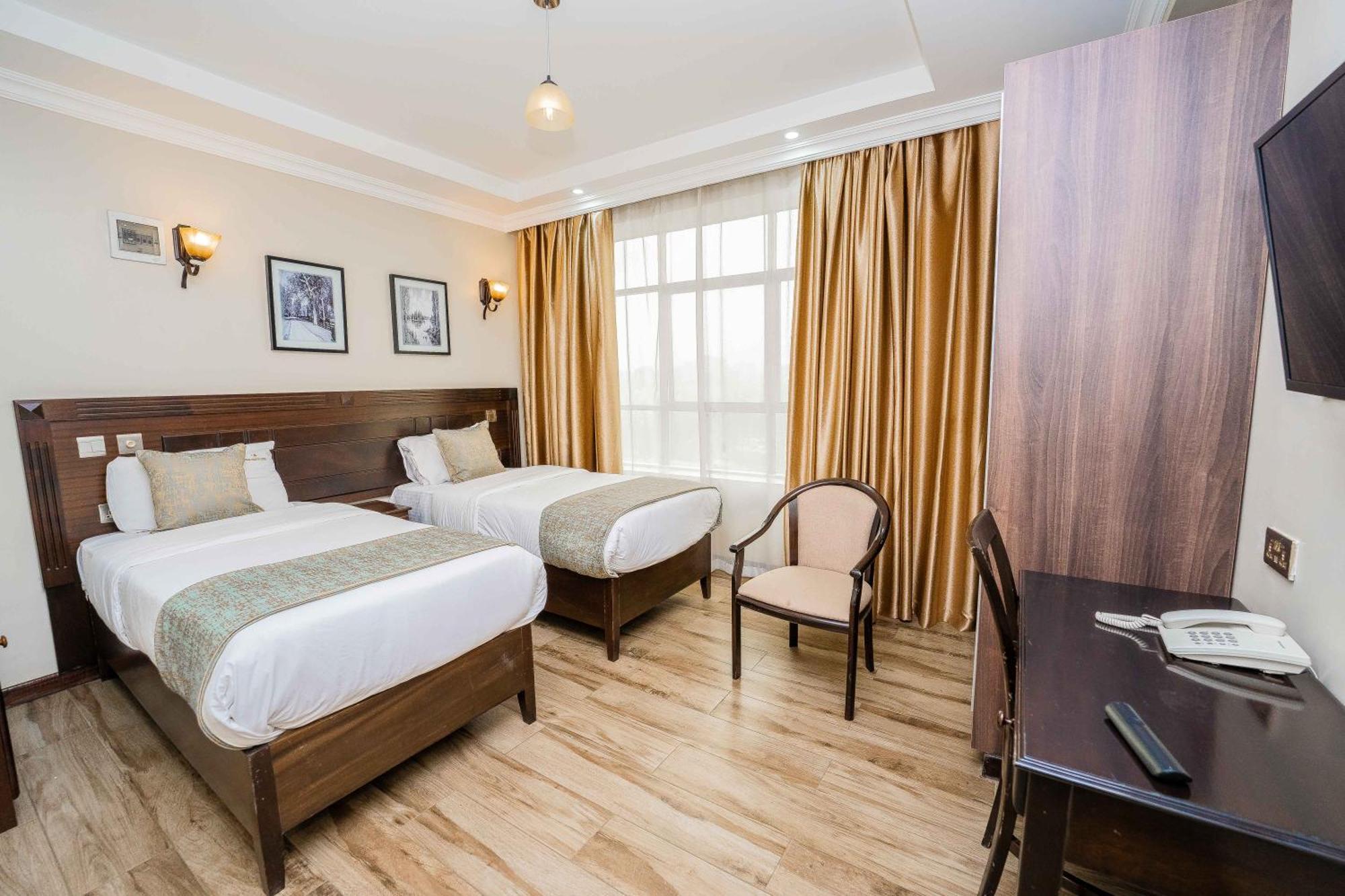 Hemak Suites Hotel Nairobi Esterno foto