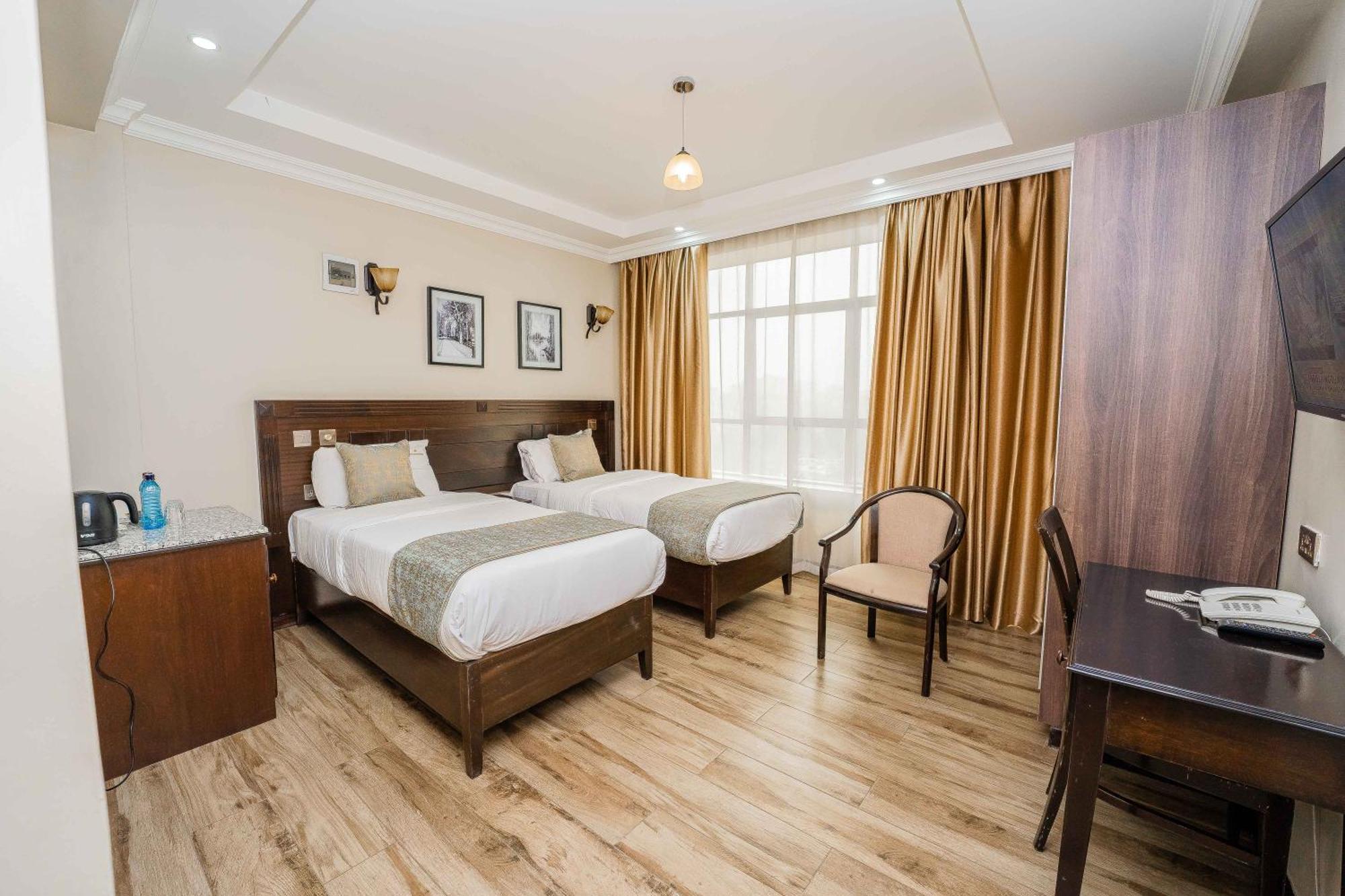 Hemak Suites Hotel Nairobi Esterno foto